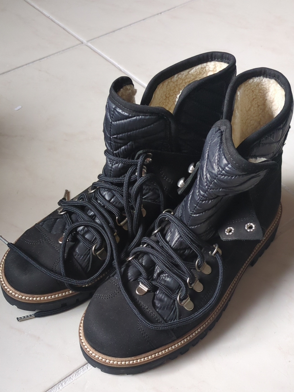 GANNI Edna Suede Black Quilted Lace-Up Winter Ankle Boots Sz 39 Hiking Designer